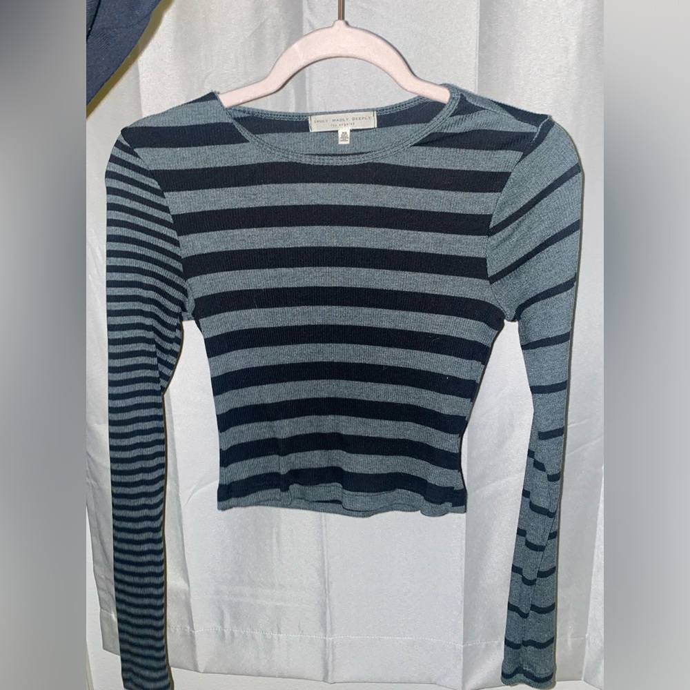 Urban Outfitters Cropped Sweater